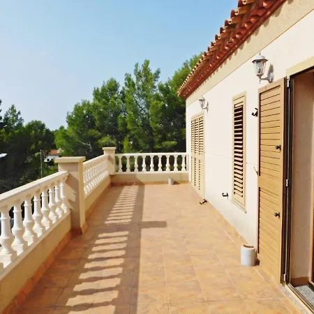 Holiday home Con Piscina Les Tres Cales